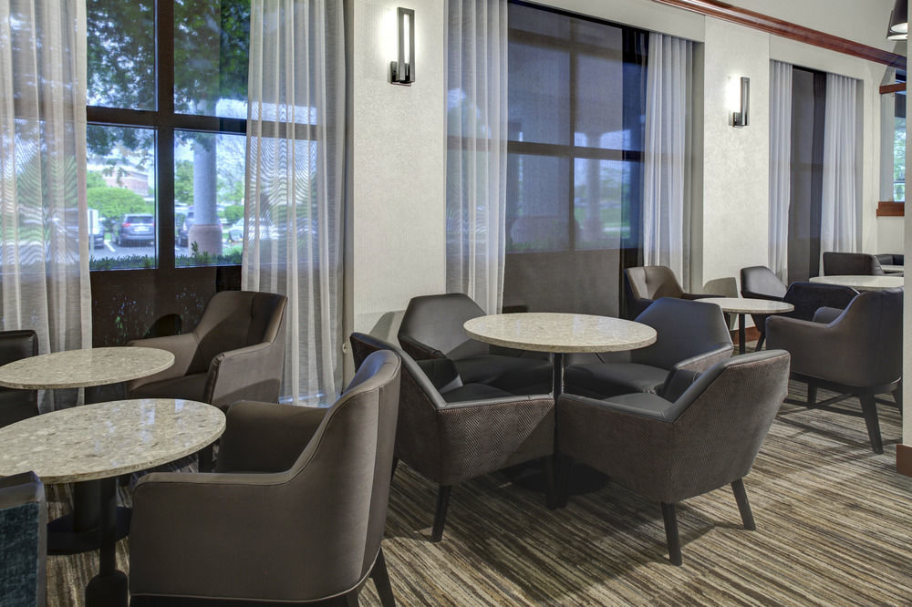 Hyatt Place Louisville-East Exterior photo
